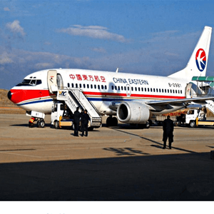 长沙黄花航空空运航空快运业稳步发展的原因是什么？